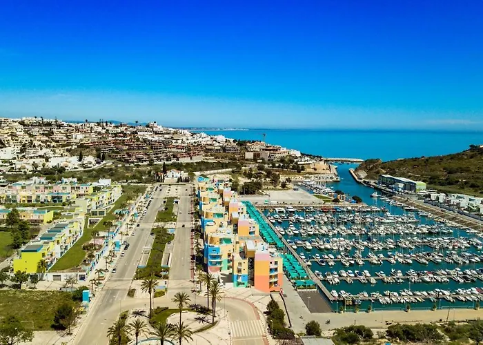 Albufeira Concept 1 With Pool By Homing *