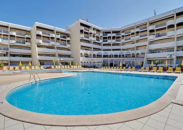 Albufeira Concept 1 With Pool By Homing Appartement Guia (Faro)